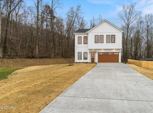 7207 Jana Chris Ln, Knoxville, TN 37918