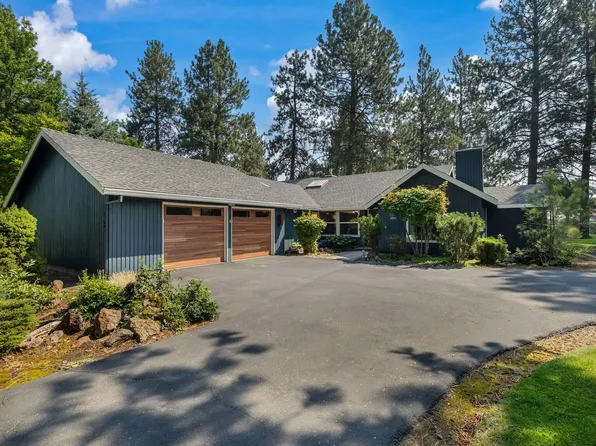 21001 King Hezekiah Way, Bend, OR 97702