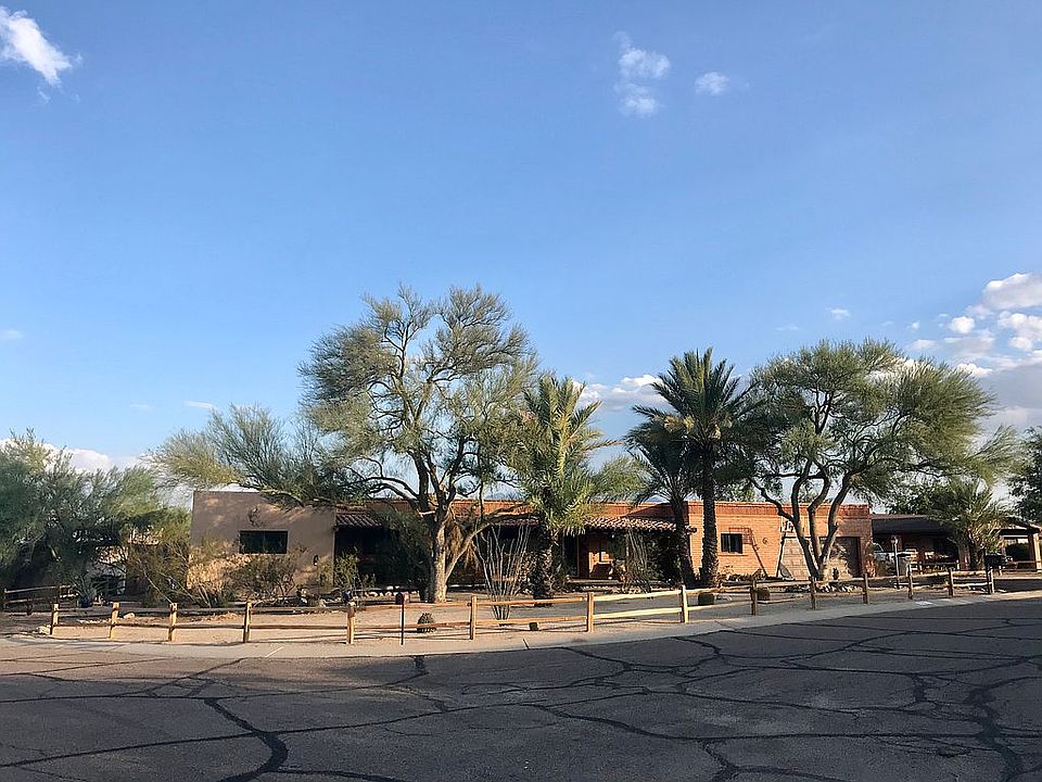 1st image of 1225 W Calle De La Plz