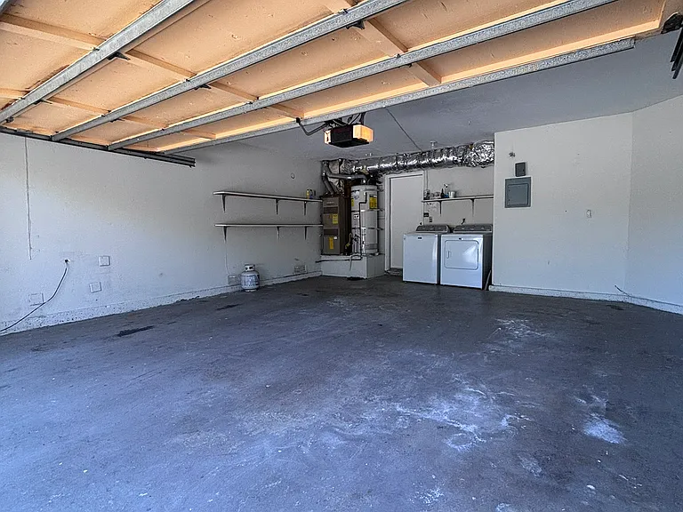 2994 Park Place Cmn — Photo 36
