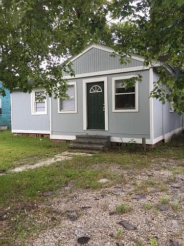 1st image of 1035 E Westbrook Cir