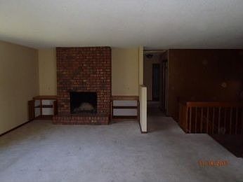 2nd image of 4274 Plymouth Ave SE