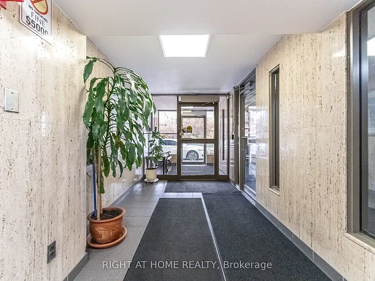 235 Grandravine Dr #907 — Photo 4