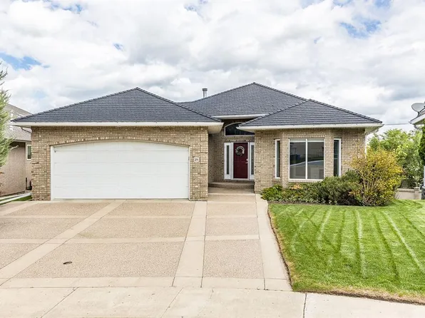 28 S Chinook Pl SW, Medicine Hat, AB T1A 8S1