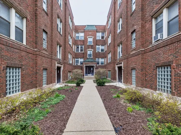 2450 W Addison St APT 2A, Chicago, IL 60618