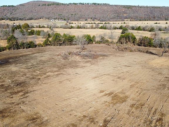 2nd image of 31205 W Highway 31