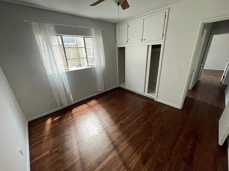 Bedroom #1