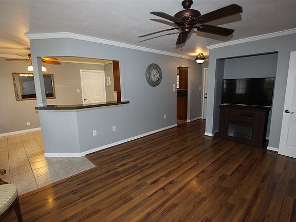 4th image of 4785 Corkwood Ln