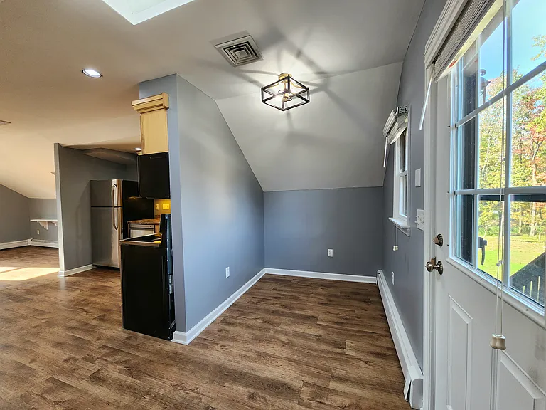 4994 Madison Ave — Photo 11