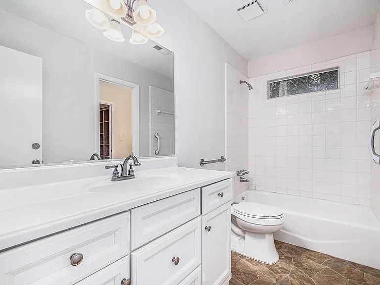 701 McNabb Ct — Photo 20