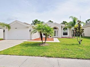 5626 Riva Ridge Dr, Zephyrhills, FL 33544