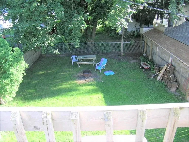 2737 Commercial Ave #1 — Photo 17