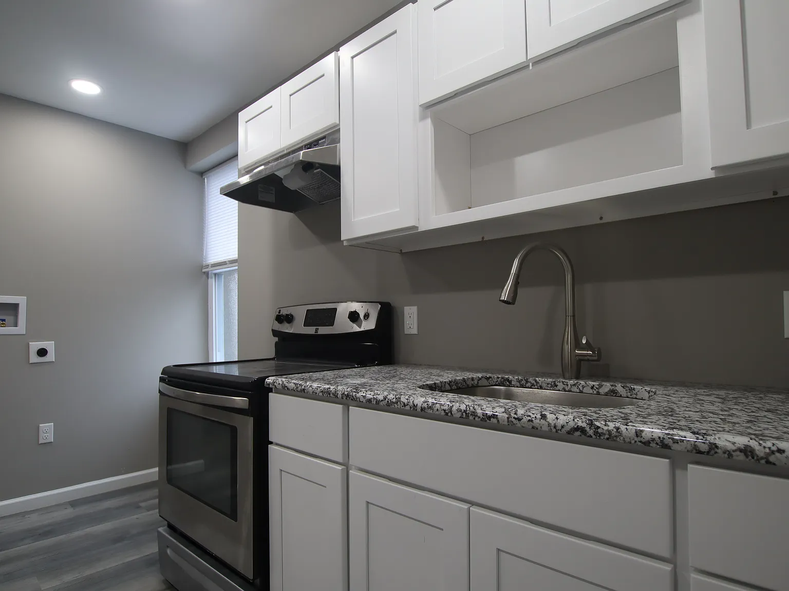 4056 W Girard Ave — Photo 3