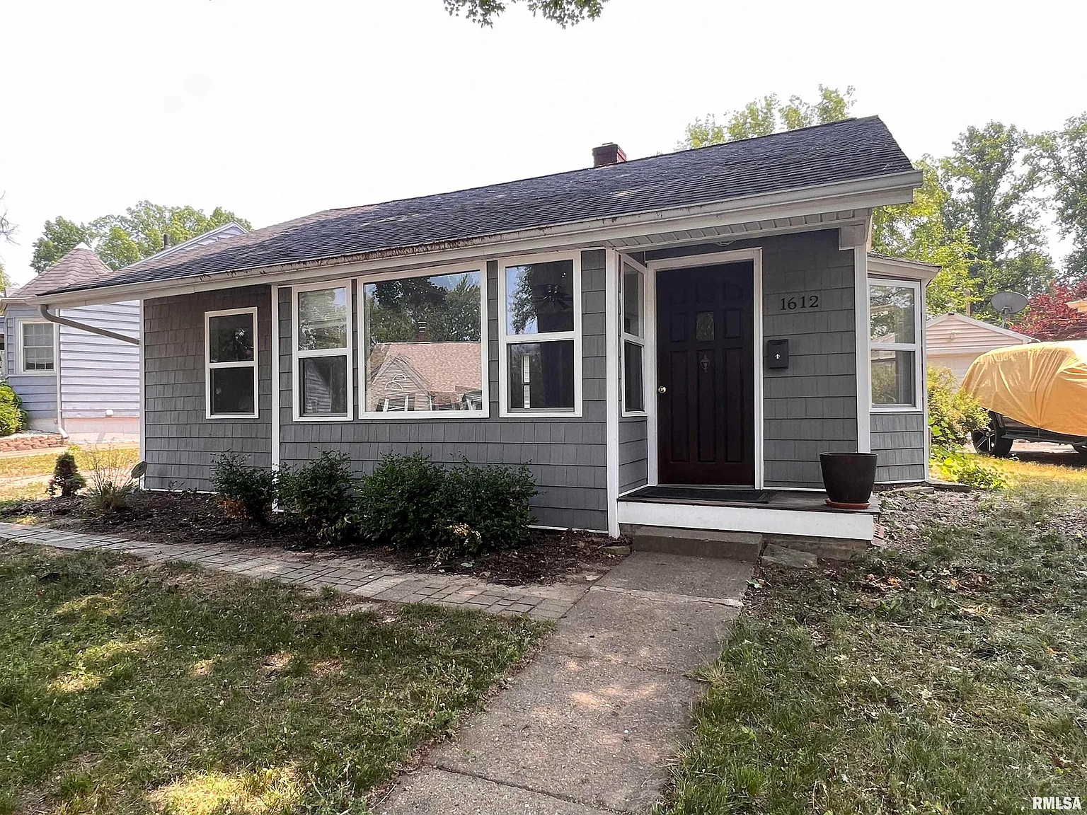 1612 W Circle Rd photo 1