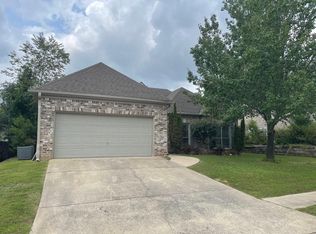 756 Forest Lakes Dr, Sterrett, AL 35147