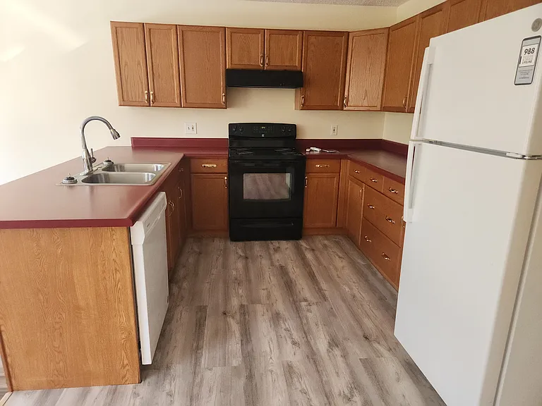 42 Lower Cross Rd #A — Photo 6