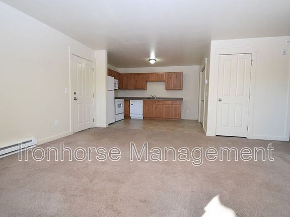 5th image of 807 W Villard St APT 21