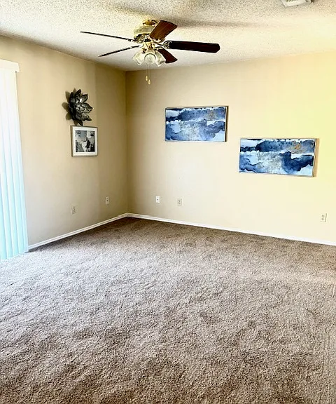 125 NE Johnson Ave #26 — Photo 5
