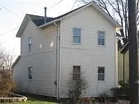 315 W Pershing St photo 1