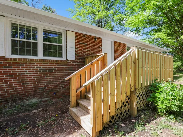 1007 N Fork Rd, Barnardsville, NC 28709