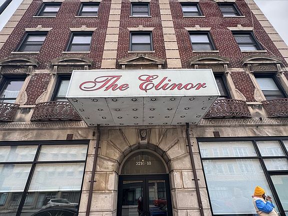 5th image of 3216-18 N Cicero Ave #905b79029