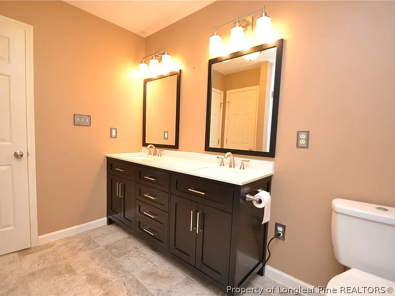 5909 Royal Coach Ct — Photo 25
