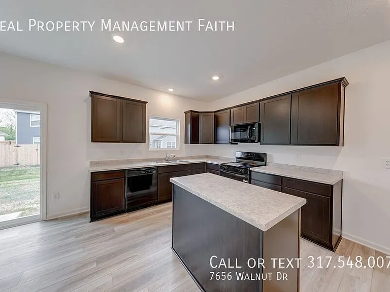 7656 Walnut Dr — Photo 12