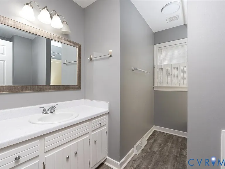 4329 Deertrail Dr — Photo 22