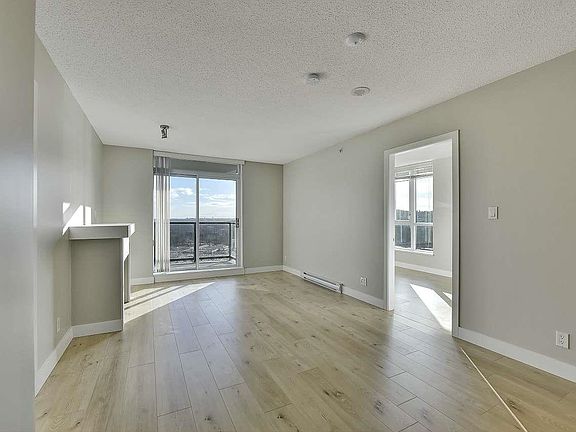 4th image of 1178 Heffley Cres #3706