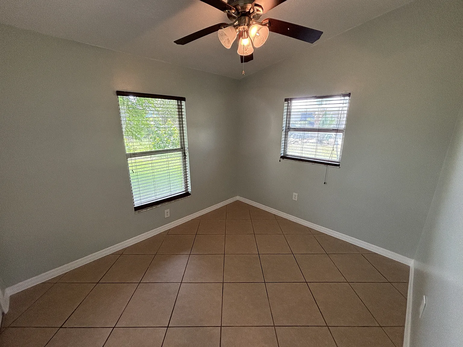 95 Cricket Hollow Lane - 1 — Photo 3