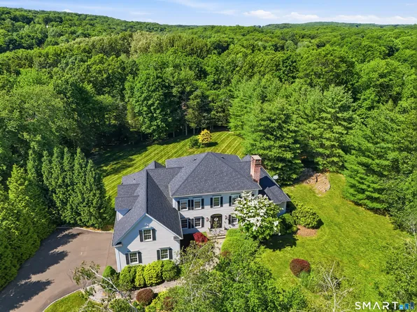 30 Carriage Drive, Easton, CT 06612