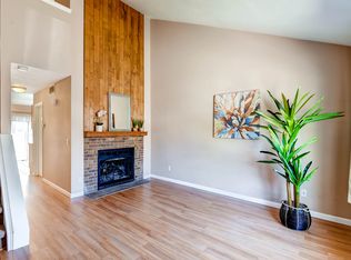 17648 E Loyola Dr APT B, Aurora, CO 80013