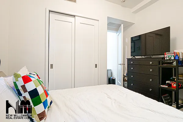 Rented by NMRE | media 28