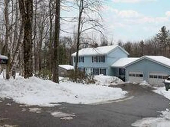 34 Fenderson Hill North Road N, Wilton, ME 04294