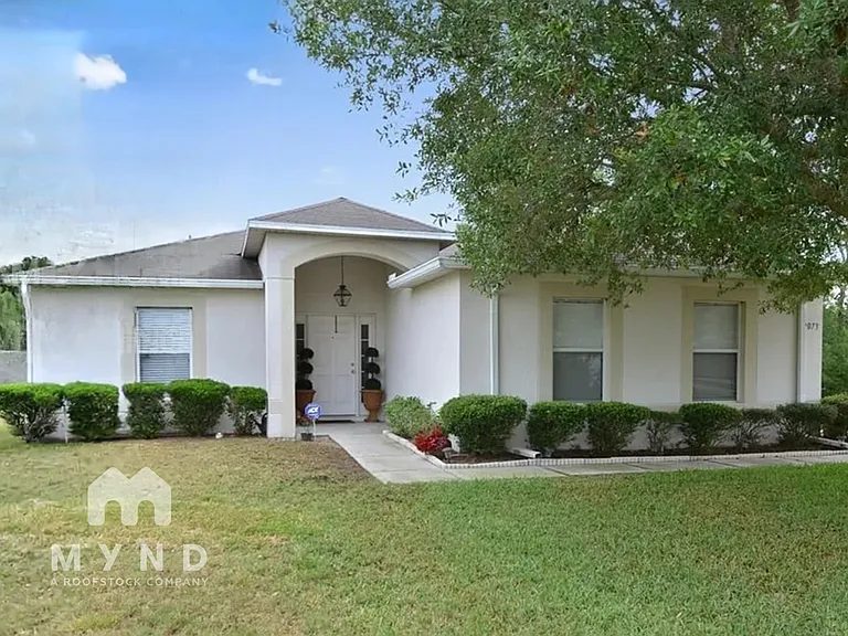 2073 Hayfield Way — Photo 1