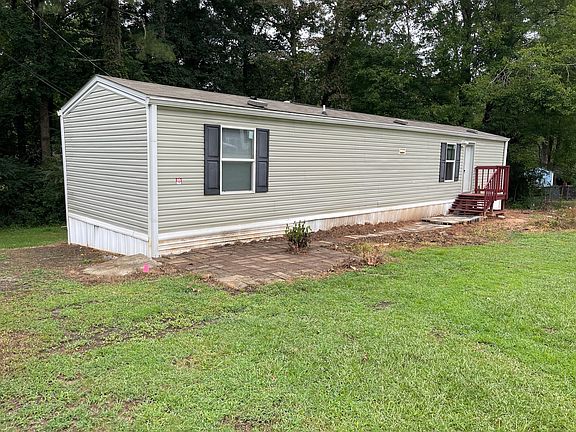 4th image of 1481 Richmond Way