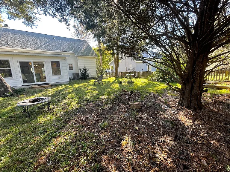 1657 Lauda Dr — Photo 21