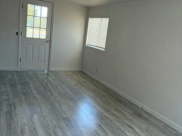 20685 E Stagecoach Trl — Photo 3