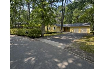 6 Silver Cloud Cir, Medford, NJ 08055