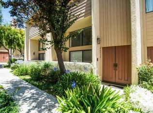 26315 W Plata Ln, Calabasas, CA 91302