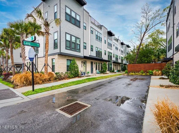 1616 PIAZZA Place, Jacksonville, FL 32207