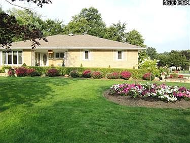 2nd image of 588 Lander Dr