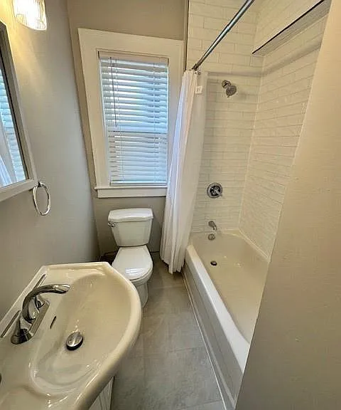 1179 Howard Ave #2 — Photo 10