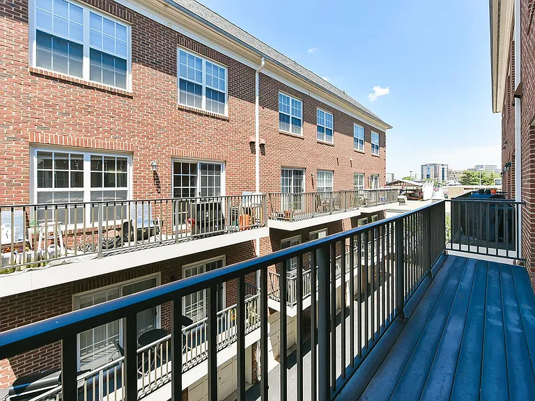 3422 Wilson Blvd — Photo 27