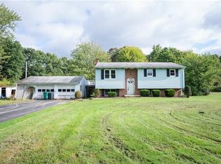 86 Court St, Mercer, PA 16137