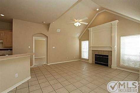 4th image of 7112 Aspen Creek Ln