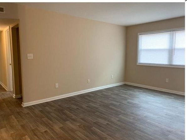 Newley Renovated / Under New Management! Amazing move in specials! | 203 Ramblewood Dr, Shelby, NC