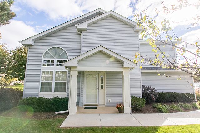 1st image of 214 Abington Ln