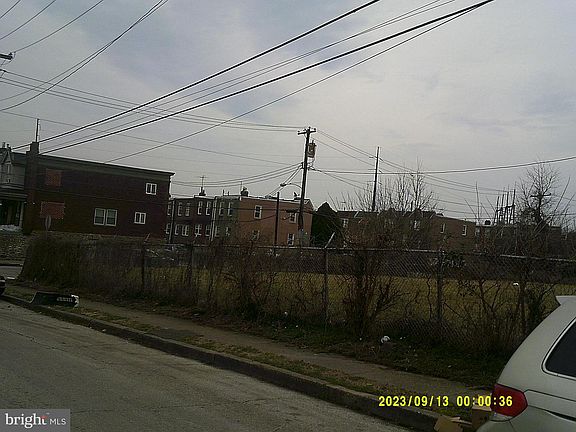 4th image of 1900 W Rockland St