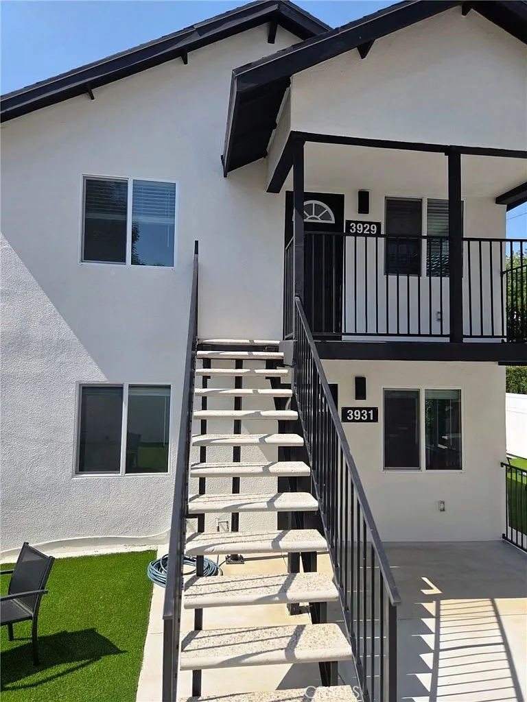 2 bed, 1144 sqft, $3,000 — Photo 1